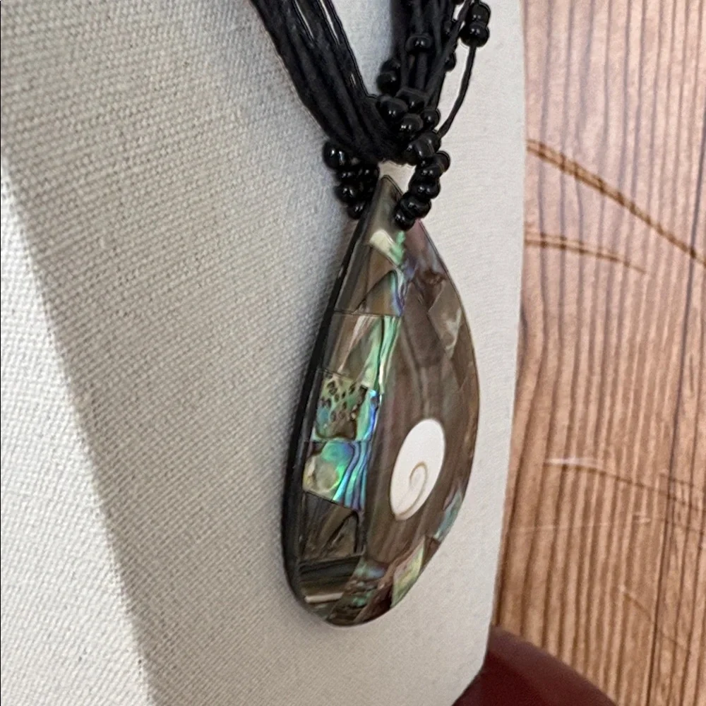 Sajen Abalone Shell Teardrop Statement Pendant Beaded Cord Necklace 18" - Picture 10 of 12